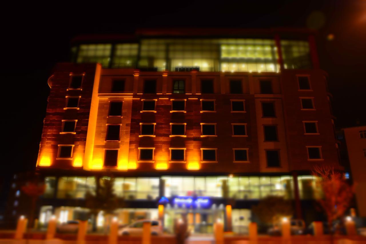 Winter City Hotel Kars Exterior foto